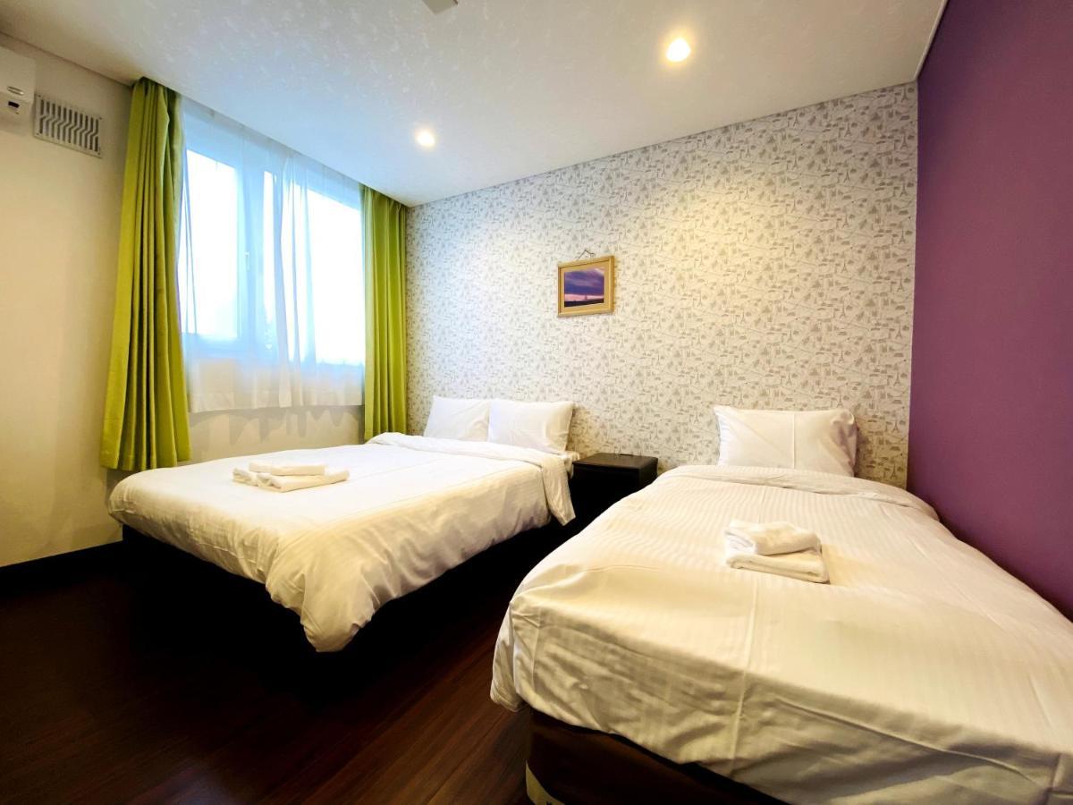 Petit Hotel Melon Nakafurano Exterior foto